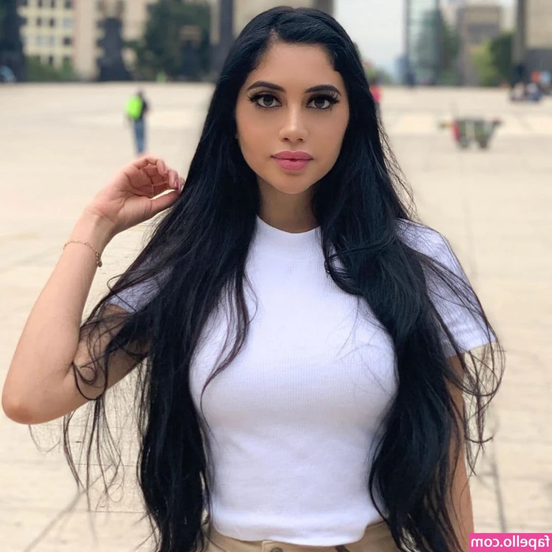 Jaily Ojeda [ jaily-ojeda ] - Drenched💦