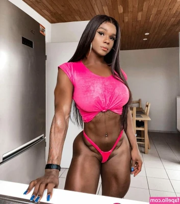 Paty Chanel [ paty-chanel ] - 📹 Just getting myself ready 😉 what do you think I should do