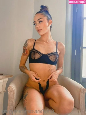 Candyyysx_ [ candyyysx ] - I like to show off my collection....