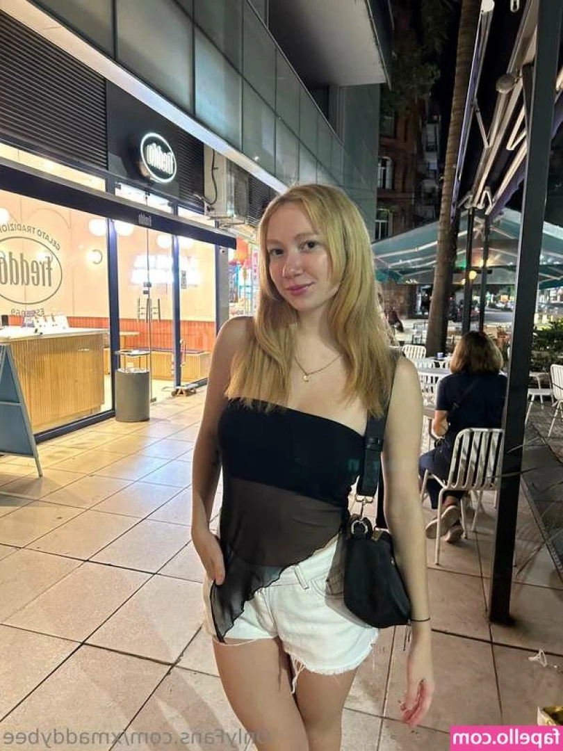 Maddy Bee [ maddy-bee ] - G morning sunshine 💋💋 My sperm start to get white color back.
