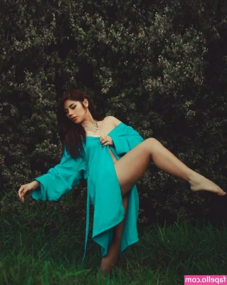 Madeline Jannethe [ madeline-jannethe ] - I wanna wake up in your bed 🍒