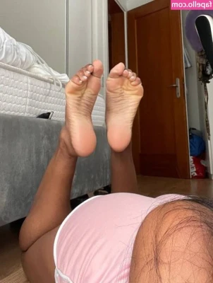 evabianchii - Happy Freaky Friday🖤 what’s the freakiest thing you even done?