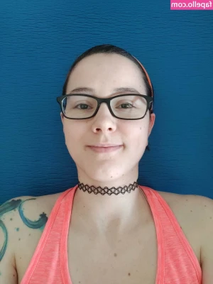 2DKiri - Tip for more anal content...