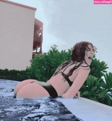 Adele Castillon [ adele-castillon ] - HOLY FUCK :: Today (July 24th 2020) I got a message from a Grindr