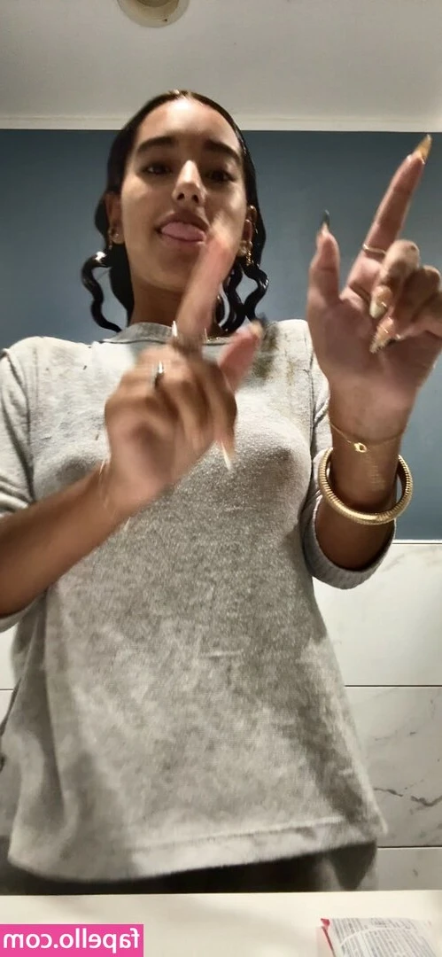 Ashlee Almonte [ ashlee-almonte ] - spooky season is upon us, lets get freaky.
