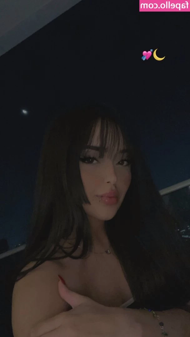 Bruna Cristina [ bruna-cristina ] - sunday vibe