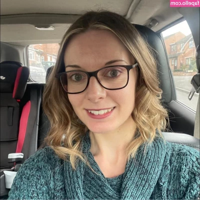 Louisa Willcox [ louisa-willcox ] - Playing with my ass in the kitchen  Have you ever had sex in the