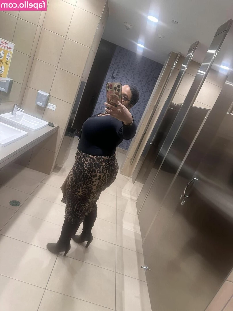 Naenaerealnasty - Part two of this set as promised      I think I need to invest in