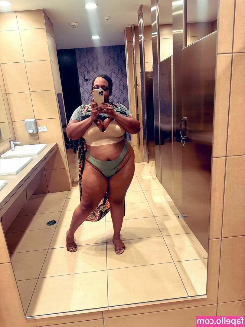 Naenaerealnasty - Late night selfie shoot   I love feeling sexy as hell in just head