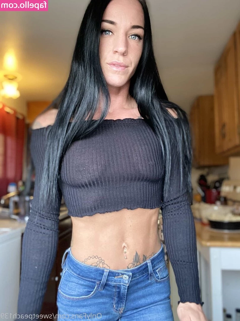 Sweetpeach - Me looking sexy