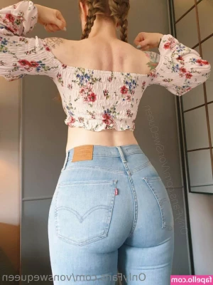 vonswequeen - Break Day for Posting - Just updates  To see all the uncensored Media