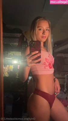 calliereece - Nothin' but a pair of red Keds 😋