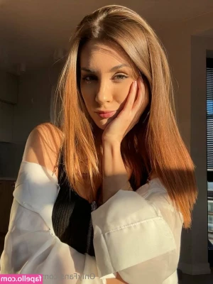 aliss.foxy [ aliss-foxy ] - it s almost christmas   do you want to be on my naughty or nice list 