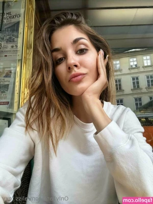 aliss.foxy [ aliss-foxy ] - ✨ 𝑼𝒈𝒍𝒚 𝑪𝒉𝒓𝒊𝒔𝒕𝒎𝒂𝒔