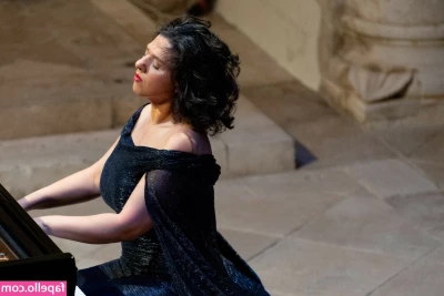 Khatia Buniatishvili [ khatia-buniatishvili ] - Assuming the position for a FFF (Friday Fuck Fest) 🍑