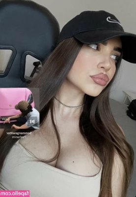 amaliemfr - Would you let me sit on your face