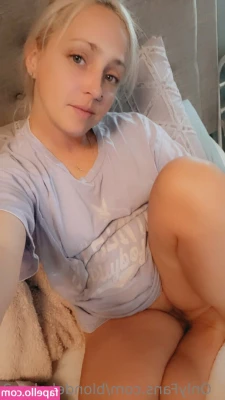 blondebabex2 - Buckle up, amigo! Our @sinful_monro_free model's services are hotter