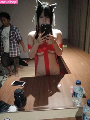 Hiyukimos - I need a warm breakfast to start my day…can I have some cum?