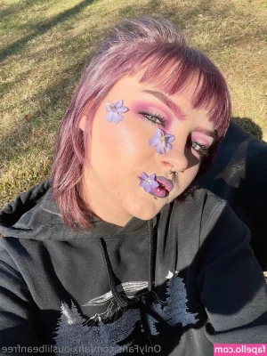 anxiouslilbeanfree - Just something cool for black Friday🐾