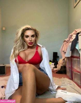 Suemcco11 - Have a ass picture  I m still recovering and will be gone for a lil
