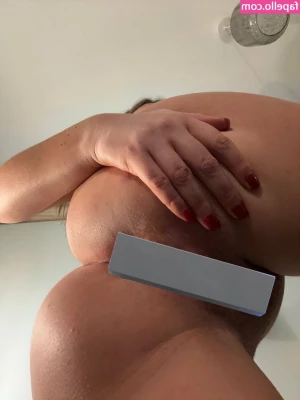 Miss Ruby [ miss-ruby ] - What would you do to get a piece