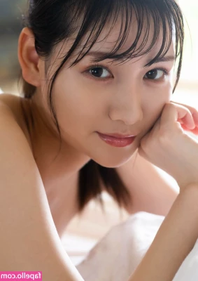 Ria Yamate [ ria-yamate ] - Lol...that 🐫 toe is a little wild, but who cares?