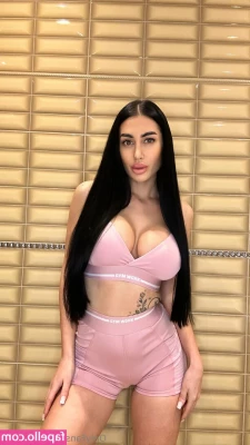 mari.mis [ mari-mis ] - You wouldn t mind if I sleep in your bed tonight  right