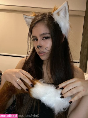 freaksexn - FEE FI FO FUM..... STOP AND SMELL MY TOES TO MAKE YOU CUM!