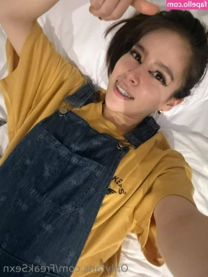 freaksexn - My beauty only triggers you even more and makes you sooo weak that
