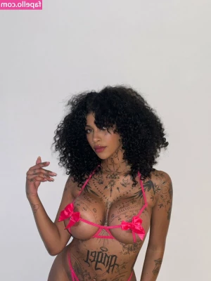 demfuego - Tan nylons, ready to be worshipped