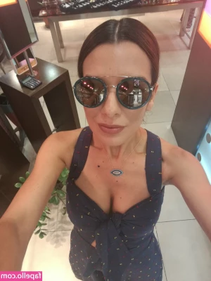 Nikoletta Ralli [ nikoletta-ralli ] - He can’t breathe anymore cause my cock reach his esophagus!!! 😱