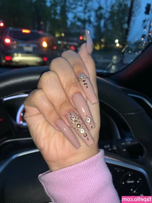 Gia Gunn [ gia-gunn ] - All weekend long baby
