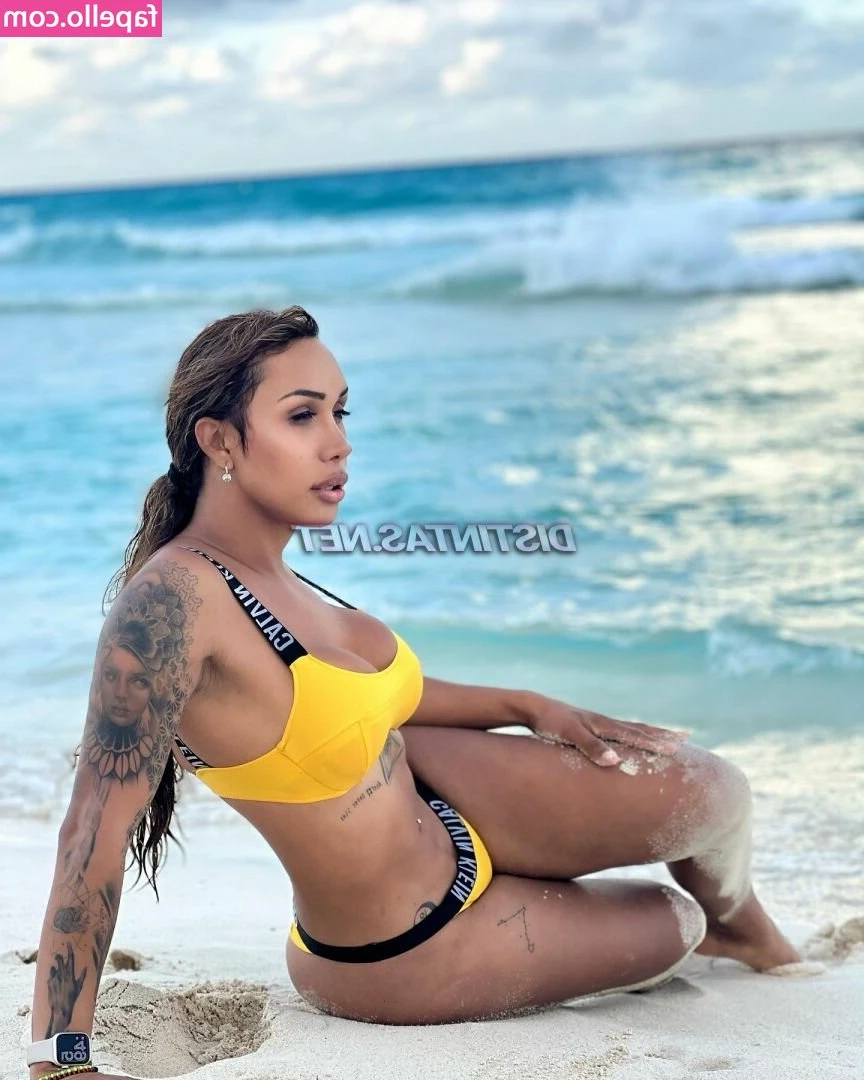 Eglantina - Your cute but naughty package has arrived 💞😇