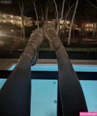 fullymira - Are you tired of unlocking messages? 😴  Are you enjoying my nude