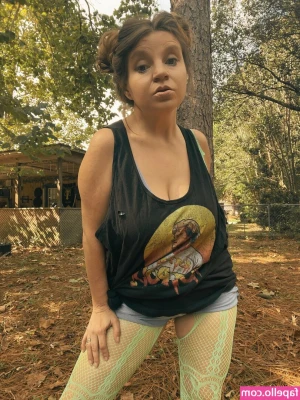 Serra Rae [ serra-rae ] - Can I show off my brand-new outfits for you? Preferably while you