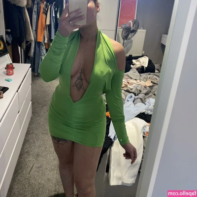 Depop Wins [ depop-wins ] - Hey everyone! What a beautiful day today!! Just a little note to say