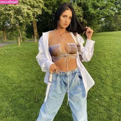 Depop Wins [ depop-wins ] - Is there someone large as this toy?