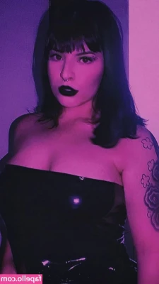 Parganel - Pic set cosplaying as a milf Police Officer look at all that cum in