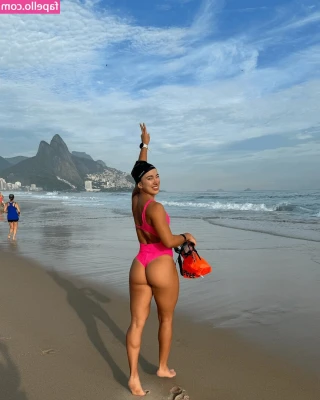 Andrea Garte [ andrea-garte ] - I can’t wait for another funneling tonight