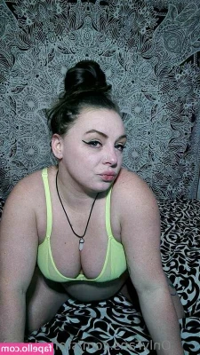 Miss Steffy Dee [ miss-steffy-dee ] - Aren’t we hot sucking dick? And getting fucked together????