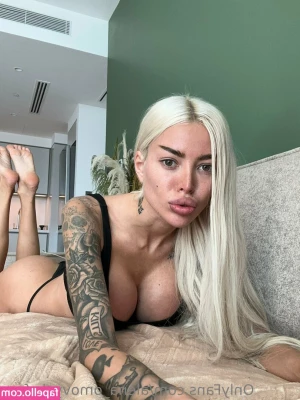 alena_omovych_free [ alena-omovych-free ] - Watch my boobs bounce while I get fucked doggy style