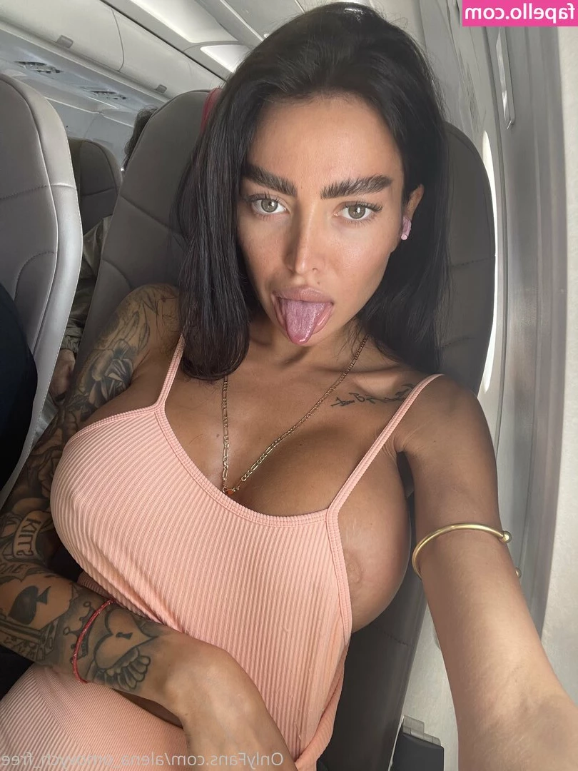 alena_omovych_free [ alena-omovych-free ] - Why Won t anyone pick me up