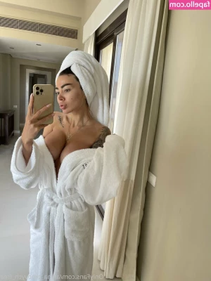 alena_omovych_free [ alena-omovych-free ] - Hey ya ll  New here but looking to satisfy feet lovers or anyone   dm
