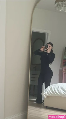 Maria Polychronis [ maria-polychronis ] - 🤣 finally home!😅