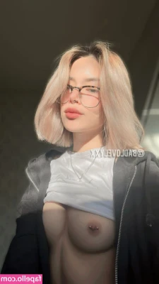 Badlovelyxx [ badlovelyxx-1 ] - Do you miss me like you say you do?