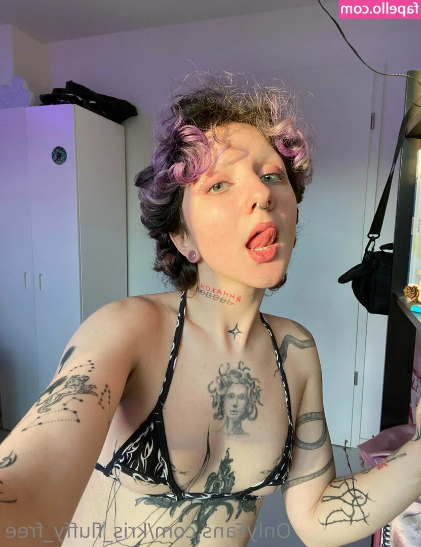 madison_olsen [ madison-olsen ] - איזה חרמנית אני