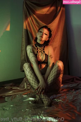 madison_olsen [ madison-olsen ] - This full set is on my VIP  pearlpeony for free  but if you re not on