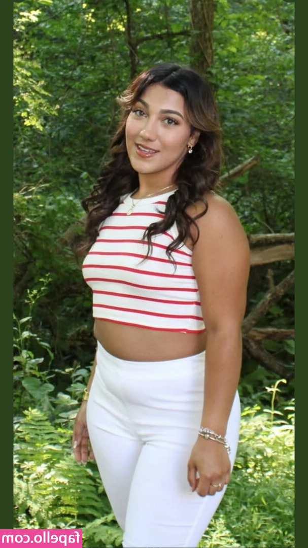 Kiaralise - 𝐇𝐞𝐲 𝐛𝐚𝐛𝐞, 𝐰𝐚𝐧𝐧𝐚 𝐒𝐞𝐱𝐭?