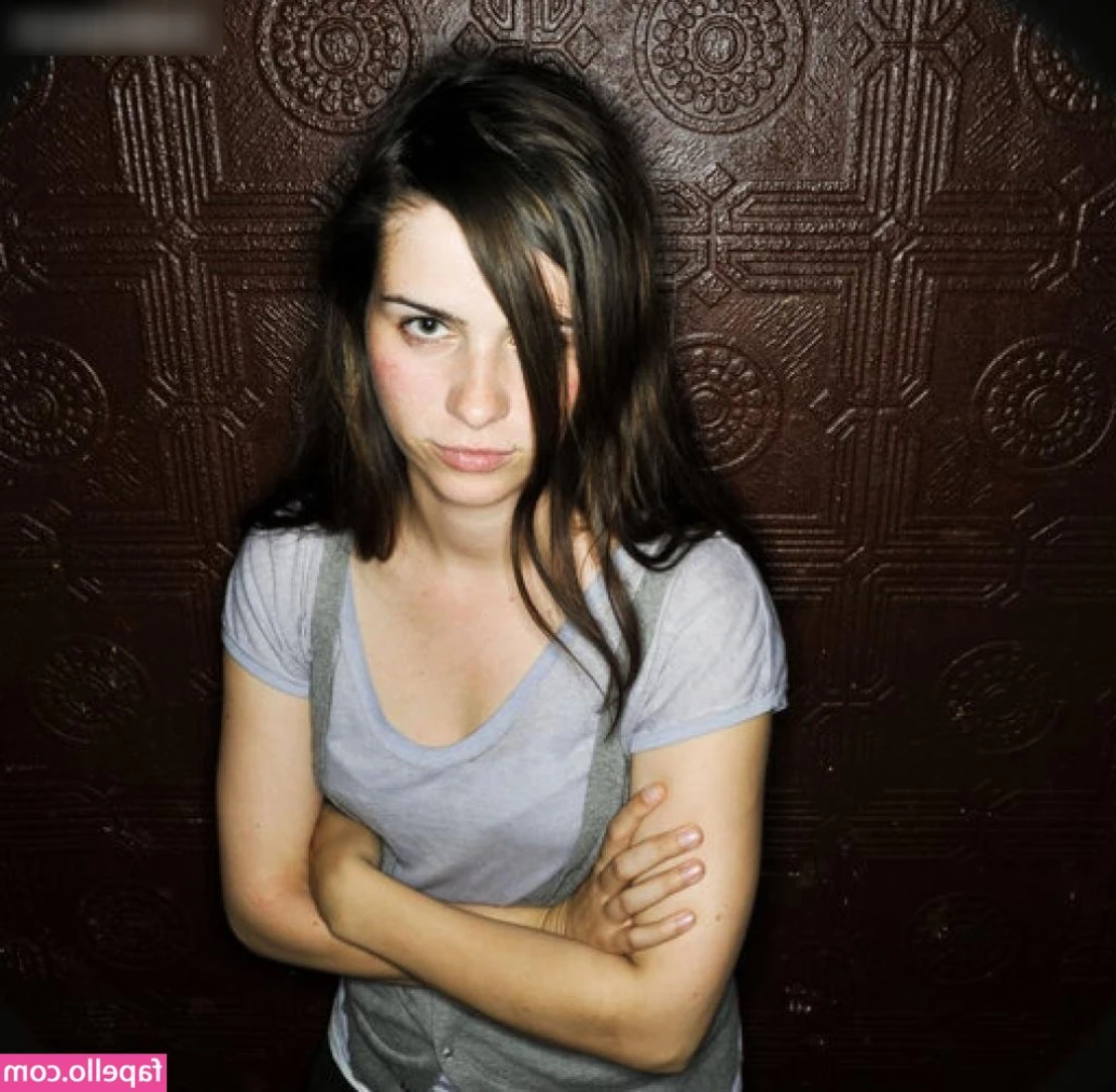 Nora Tschirner [ nora-tschirner ] - One of the hardest things about getting fatter is getting dressed to