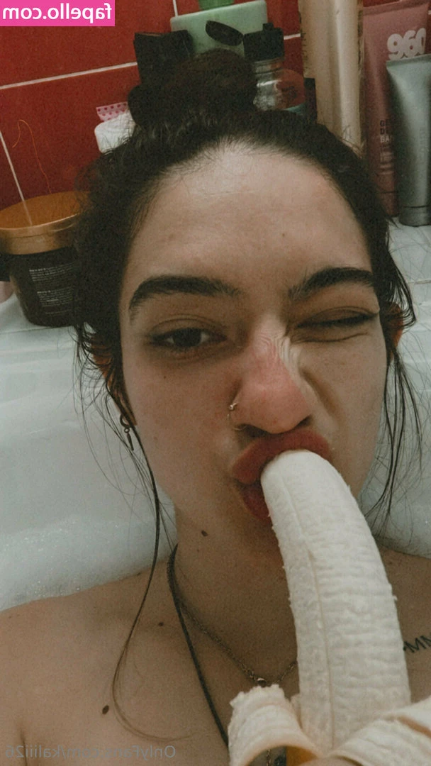 kaliii26 - can i tutor you sometime? 📚🤭🍆